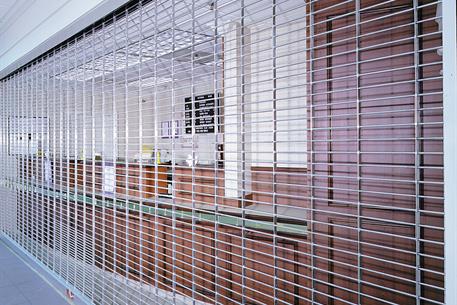 Durable Rolling Grilles for Security