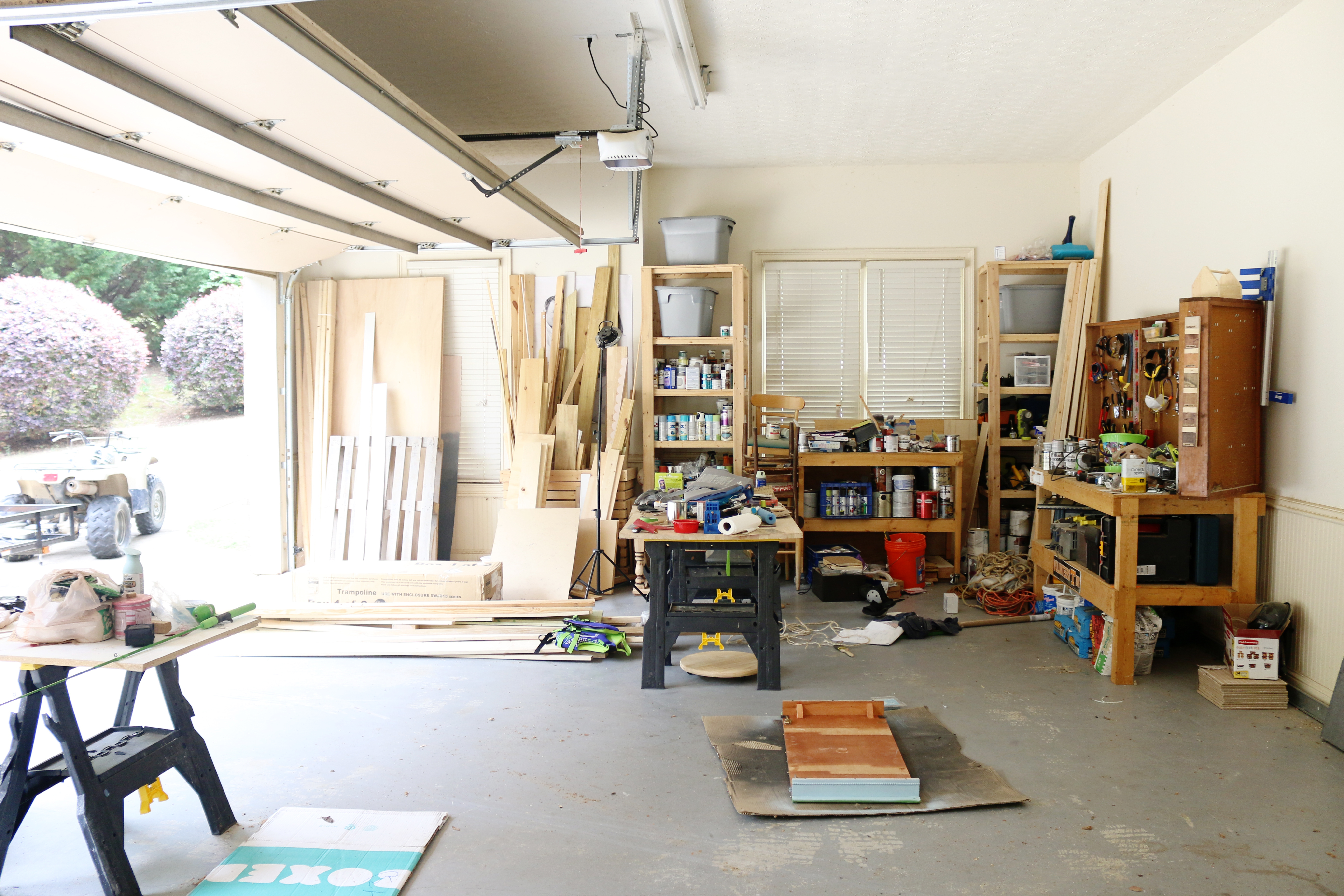 Garage Workshop & Gym